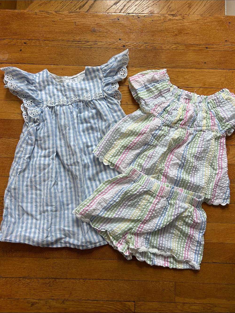 Bundle of two Gap outfits